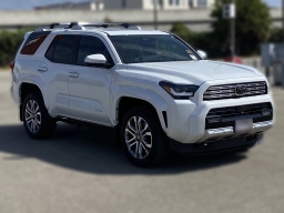 Toyota 4Runner Limited 4WD (Natl) 2026