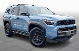 Toyota 4Runner TRD Off Road 4WD (Natl) 2026