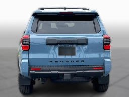 Toyota 4Runner TRD Off Road 4WD (Natl) 2026