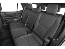 Toyota 4Runner SR5 4WD (Natl) 2026