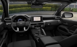 Toyota 4Runner SR5 4WD (Natl) 2026