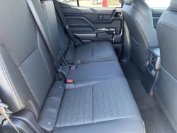 Toyota 4Runner TRD Sport Premium 4WD (Natl) 2026