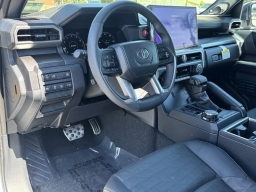 Toyota 4Runner TRD Sport Premium 4WD (Natl) 2026