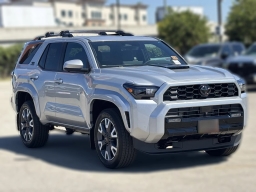 Toyota 4Runner TRD Sport Premium 4WD (Natl) 2026