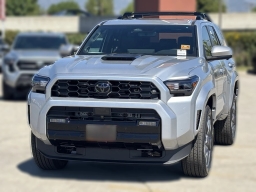 Toyota 4Runner TRD Sport Premium 4WD (Natl) 2026