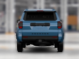 Toyota 4Runner SR5 4WD (Natl) 2026