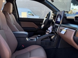 Toyota 4Runner Limited 4WD (Natl) 2026