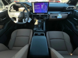 Toyota 4Runner Limited 4WD (Natl) 2026