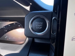 Toyota 4Runner Limited 4WD (Natl) 2026