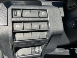 Toyota 4Runner Limited 4WD (Natl) 2026