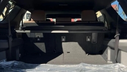 Toyota 4Runner Limited 4WD (Natl) 2026