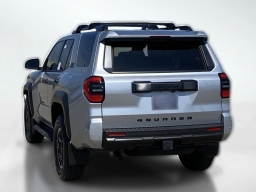 Toyota 4Runner TRD Off Road 4WD (Natl) 2026