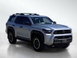 Toyota 4Runner TRD Off Road 4WD (Natl) 2026