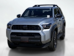 Toyota 4Runner TRD Off Road 4WD (Natl) 2026