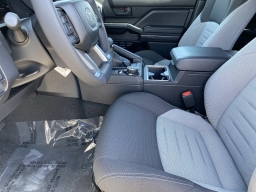 Toyota 4Runner TRD Off Road 4WD (Natl) 2026