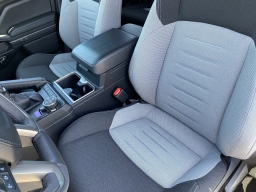 Toyota 4Runner TRD Off Road 4WD (Natl) 2026