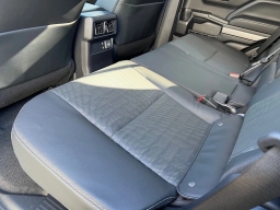 Toyota 4Runner TRD Sport Premium 4WD (SE) 2026