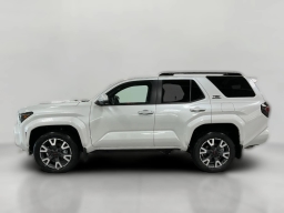 Toyota 4Runner TRD Sport Premium 4WD (Natl) 2026
