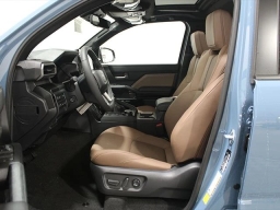 Toyota 4Runner Limited 4WD (Natl) 2026