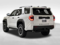 Toyota 4Runner TRD Off Road Premium 4WD (Natl) 2026