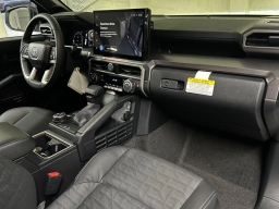 Toyota 4Runner TRD Off Road Premium 4WD (Natl) 2026