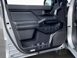 Toyota 4Runner SR5 4WD (Natl) 2026