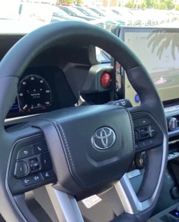 Toyota 4Runner TRD Sport Premium 4WD (Natl) 2026