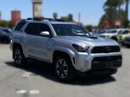 Toyota 4Runner TRD Sport Premium 4WD (Natl) 2026