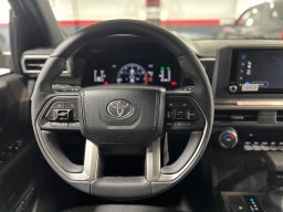 Toyota 4Runner SR5 4WD (Natl) 2026