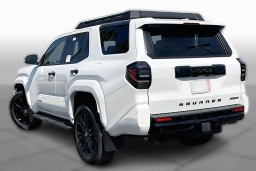 Toyota 4Runner Hybrid Platinum 4WD (Natl) 2026