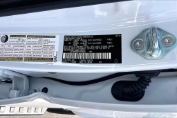 Toyota 4Runner Hybrid Platinum 4WD (Natl) 2026