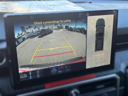 Toyota 4Runner Hybrid Platinum 4WD (Natl) 2026