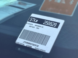 Toyota 4Runner Hybrid Platinum 4WD (Natl) 2026