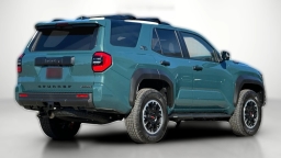 Toyota 4Runner Hybrid TRD Off Road Premium 4WD (Natl) 2026