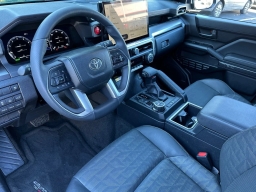 Toyota 4Runner Hybrid TRD Off Road Premium 4WD (Natl) 2026
