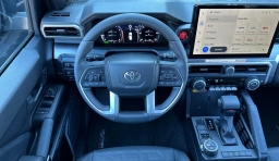 Toyota 4Runner Hybrid TRD Off Road Premium 4WD (Natl) 2026