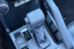 Toyota 4Runner Hybrid TRD Off Road Premium 4WD (Natl) 2026