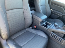 Toyota 4Runner Hybrid TRD Off Road Premium 4WD (Natl) 2026