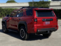 Toyota 4Runner Hybrid TRD Off Road Premium 4WD (Natl) 2026