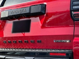 Toyota 4Runner Hybrid Platinum 4WD (Natl) 2026