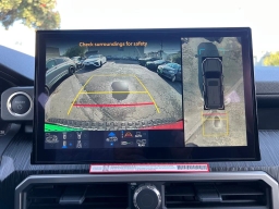 Toyota 4Runner Hybrid Platinum 4WD (Natl) 2026