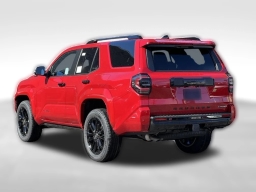 Toyota 4Runner Hybrid Platinum 4WD (Natl) 2026