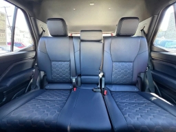 Toyota 4Runner Hybrid Platinum 4WD (Natl) 2026