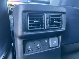 Toyota 4Runner Hybrid Platinum 4WD (Natl) 2026