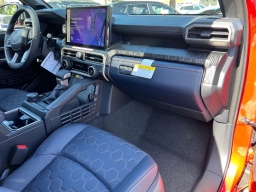 Toyota 4Runner Hybrid Platinum 4WD (Natl) 2026