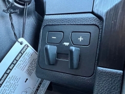 Toyota 4Runner Hybrid Platinum 4WD (Natl) 2026