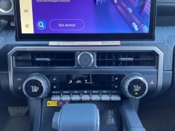 Toyota 4Runner Hybrid Platinum 4WD (Natl) 2026