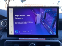 Toyota 4Runner Hybrid Platinum 4WD (Natl) 2026
