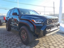 Toyota 4Runner Hybrid Trailhunter 4WD (Natl) 2025