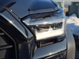 Toyota 4Runner Hybrid Trailhunter 4WD (Natl) 2025